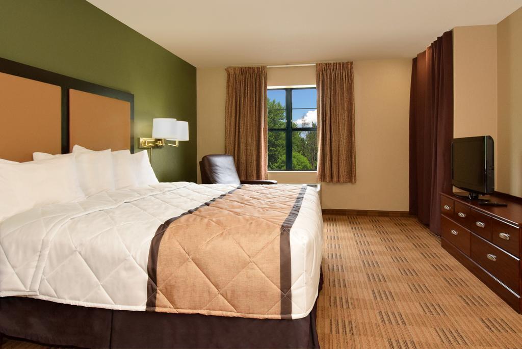 Extended Stay America Select Suites - Appleton - Fox Cities Exterior photo